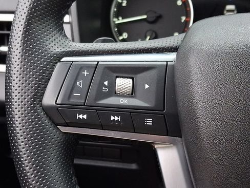 Used 2024 Mitsubishi Outlander SE AWD/4WD image 22