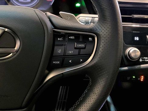 Used 2024 Lexus ES 300h F Sport w/ Accessory Package (Z1) image 23