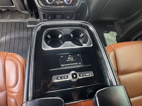 Used 2019 Lincoln Navigator Reserve w/ Cargo Package AWD/4WD image 17