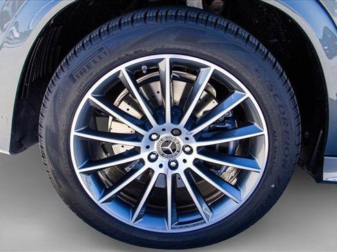 New 2026 Mercedes-Benz GLE 450 4MATIC image 9