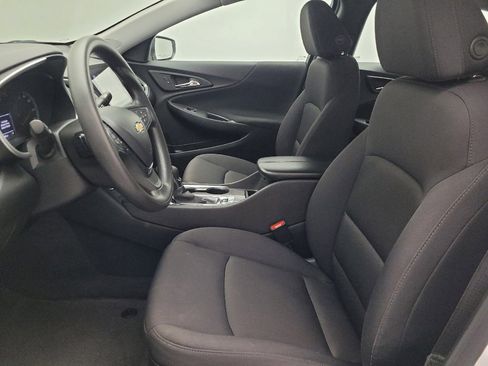 Used 2024 Chevrolet Malibu LT image 17