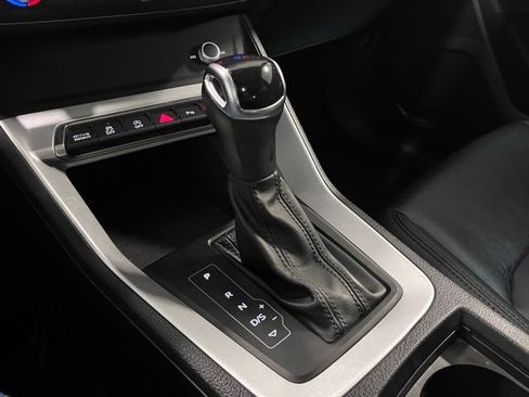 Used 2025 Audi Q3 2.0T Premium image 25