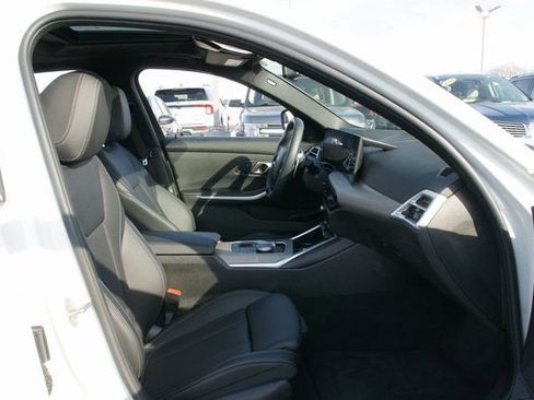 Used 2025 BMW 330i xDrive Sedan image 35