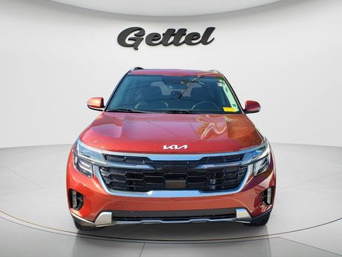 Used 2024 Kia Seltos SX AWD/4WD image 3