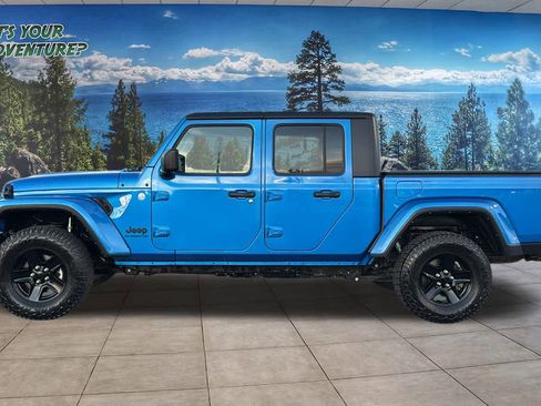 Used 2021 Jeep Gladiator Sport image 8