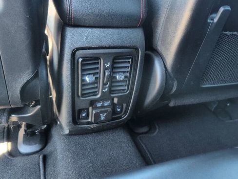 Used 2025 Dodge Durango R/T AWD/4WD image 42