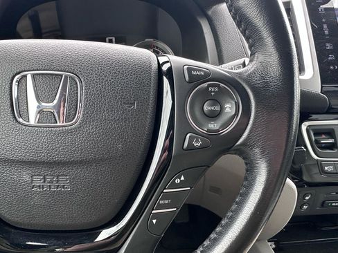 Used 2017 Honda Pilot Elite image 24