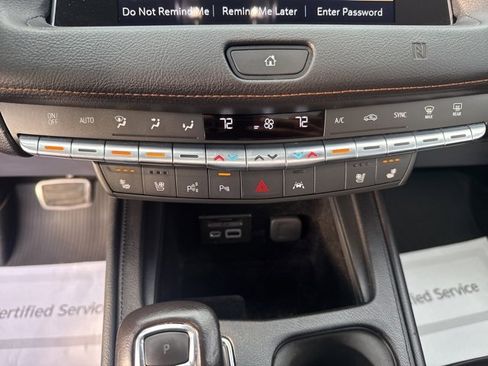 Used 2019 Cadillac XT4 Sport image 16