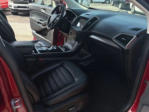 Used 2019 Ford Edge SEL w/ Equipment Group 201A AWD/4WD image 11