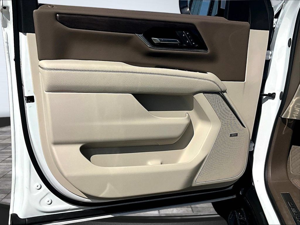 New 2026 GMC Yukon XL Denali w/ Advanced Technology Package AWD/4WD image 27