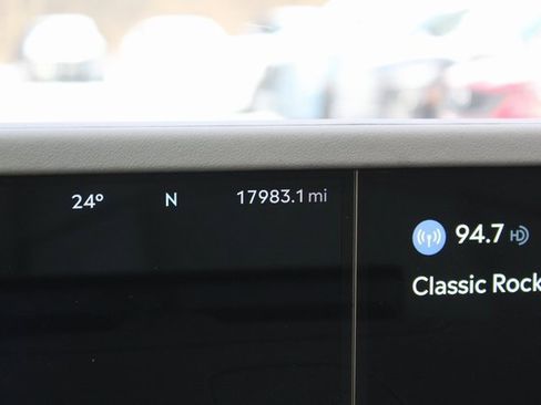 Certified 2024 Lincoln Nautilus Black Label image 30