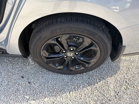 Certified 2025 Honda Accord SE image 12