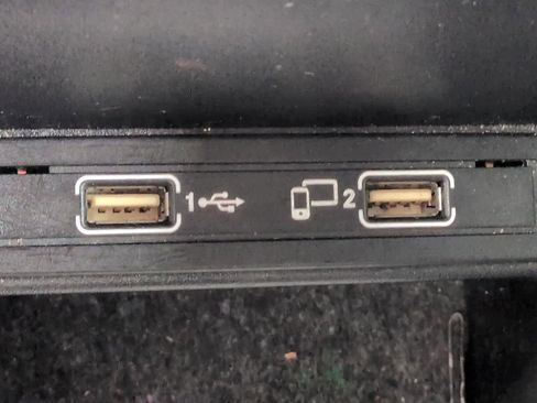 Used 2016 Mercedes-Benz GLA 250 4MATIC image 34