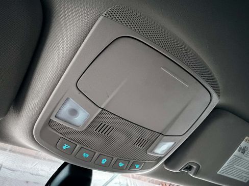 Used 2020 Ford Fusion SE FWD image 47