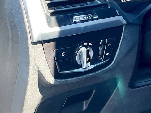 Used 2021 BMW X3 sDrive30i w/ M Sport Package image 10