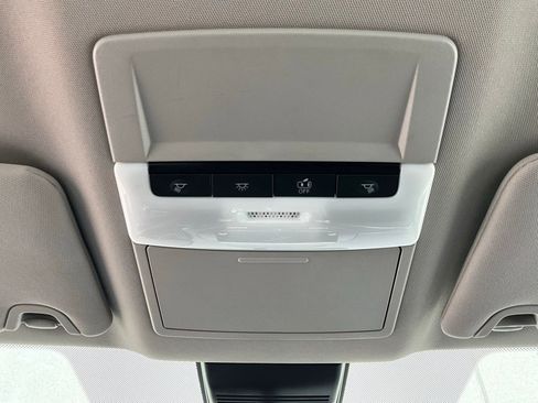 Used 2025 Nissan Altima 2.5 SV image 17