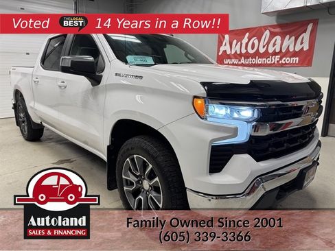 Used 2023 Chevrolet Silverado 1500 LT w/ Max Trailering Package AWD/4WD image 1
