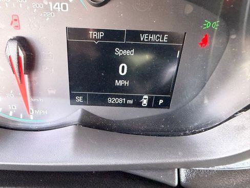 Used 2021 Chevrolet Trax LT w/ Sport Edition FWD image 25