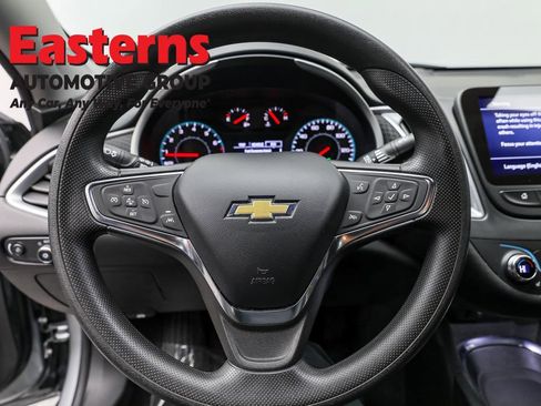 Used 2024 Chevrolet Malibu LT image 10