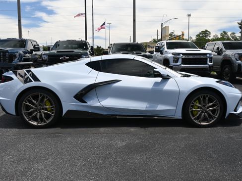 Used 2024 Chevrolet Corvette Stingray Premium Cpe RWD image 18