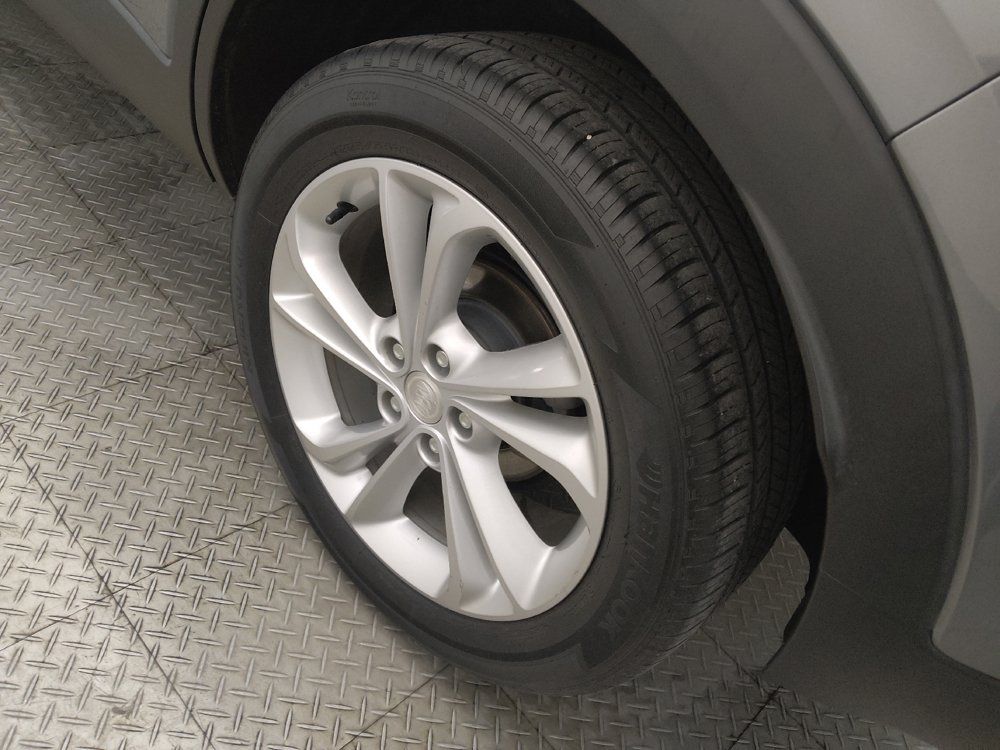 Used 2020 Buick Encore GX Preferred FWD image 31
