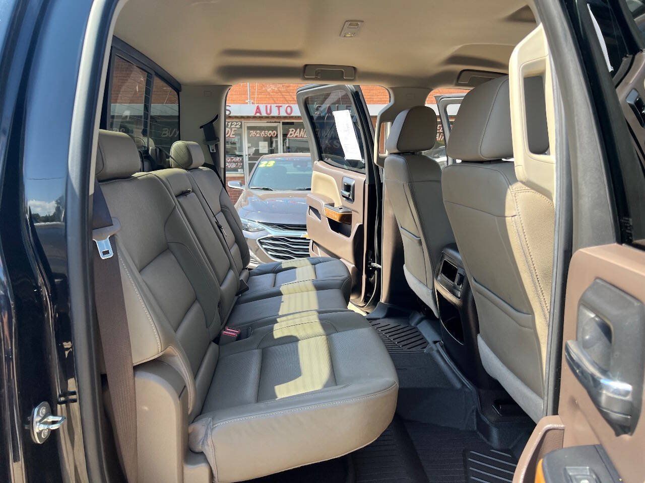 Used 2018 GMC Sierra 1500 SLT AWD/4WD image 18