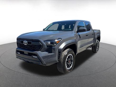 Used 2025 Toyota Tacoma TRD Off-Road image 6