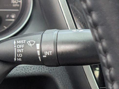 Used 2024 Toyota Camry SE w/ Cold Weather Package FWD image 28