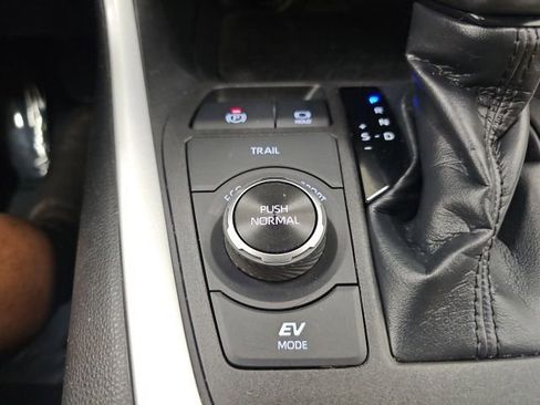 Certified 2023 Toyota RAV4 XLE Premium AWD/4WD image 24