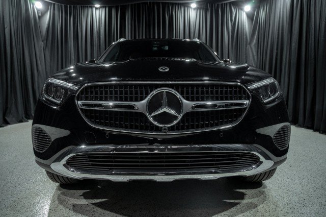 Certified 2026 Mercedes-Benz GLC 300 image 2