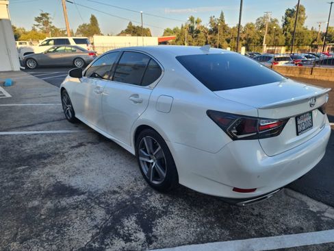 Used 2016 Lexus GS 350 RWD image 2