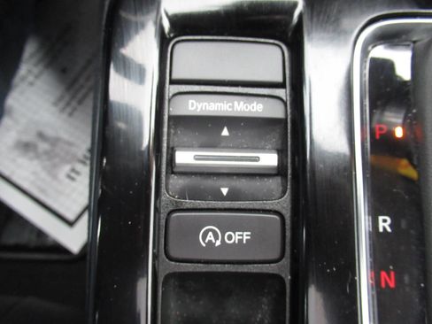 Used 2023 Acura Integra Base 4dr Liftback image 26