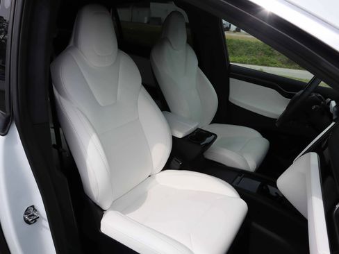 Used 2018 Tesla Model X 100D AWD/4WD image 7