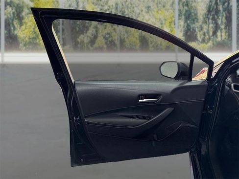Used 2022 Toyota Corolla SE FWD image 19