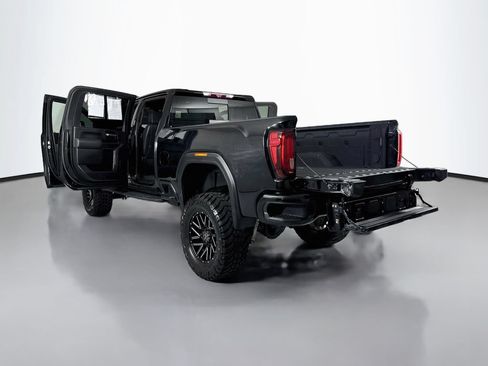 Used 2021 GMC Sierra 2500 AT4 w/ AT4 Premium Plus Package AWD/4WD image 28