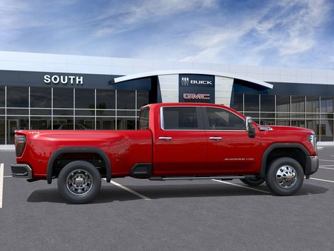 New 2026 GMC Sierra 3500 SLT image 38