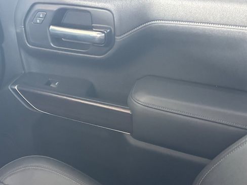 Used 2021 GMC Sierra 1500 SLT w/ SLT Premium Package image 30