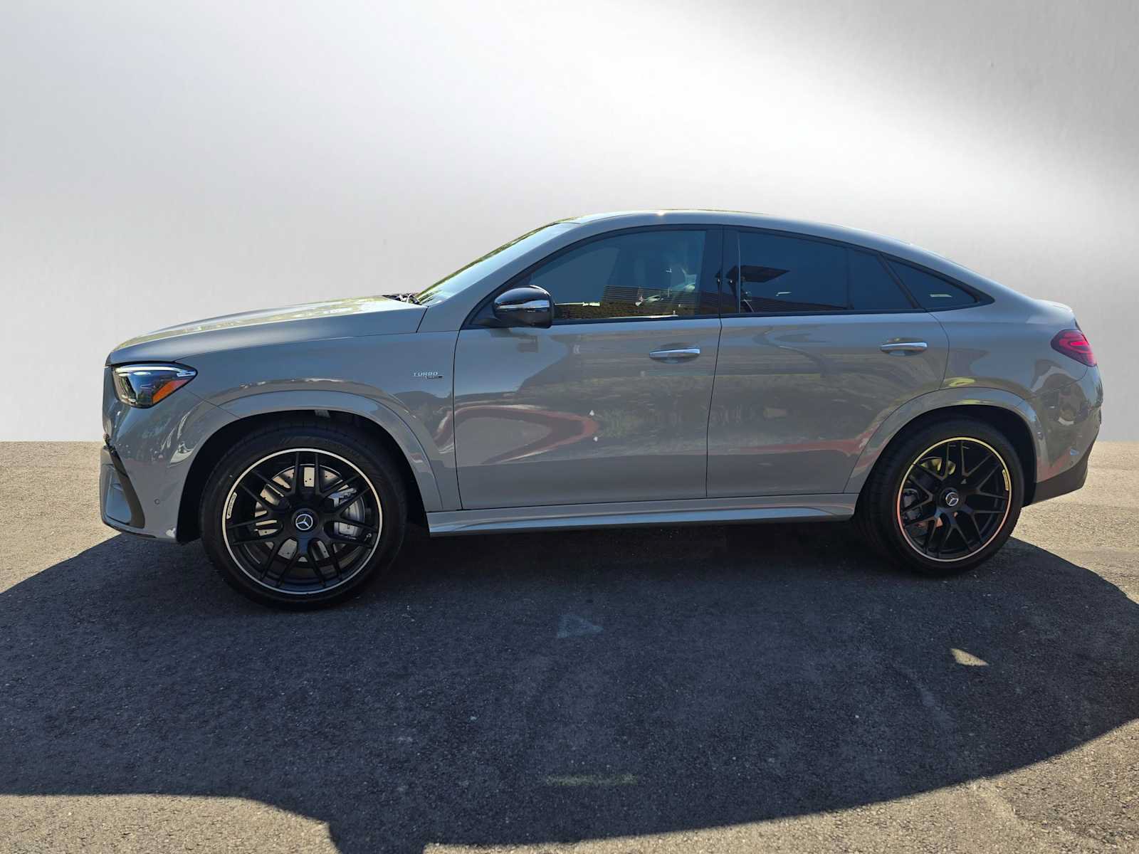 New 2026 Mercedes-Benz GLE 53 AMG 4MATIC Coupe image 6