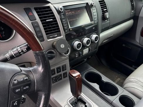 Used 2012 Toyota Sequoia Platinum AWD/4WD image 13