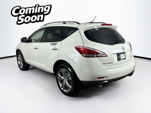 Used 2011 Nissan Murano LE image 2