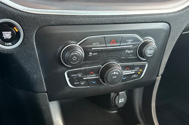 Certified 2022 Dodge Charger SXT RWD image 19