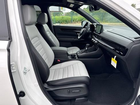 Used 2026 Honda CR-V Sport Touring image 10