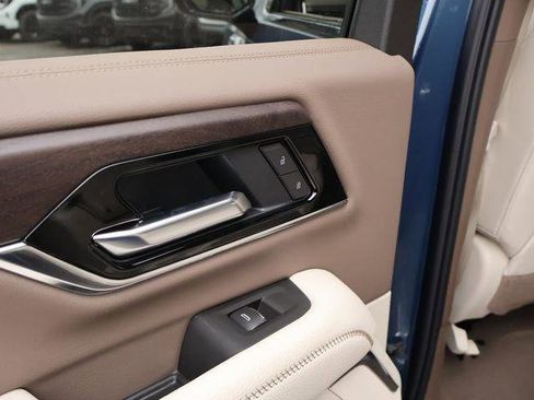 New 2026 GMC Yukon XL Denali w/ Sun & Power Step Package image 11