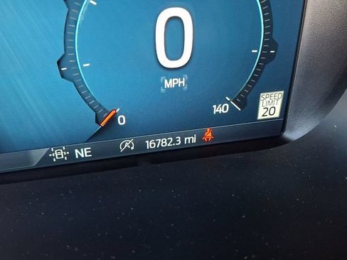 Used 2025 Ford F150 Raptor AWD/4WD image 25