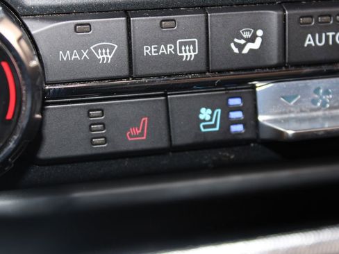 Used 2023 Ford F150 Lariat w/ Equipment Group 502A High AWD/4WD image 46