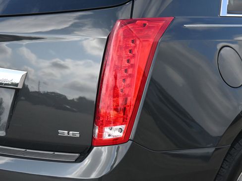 Used 2014 Cadillac SRX FWD image 19