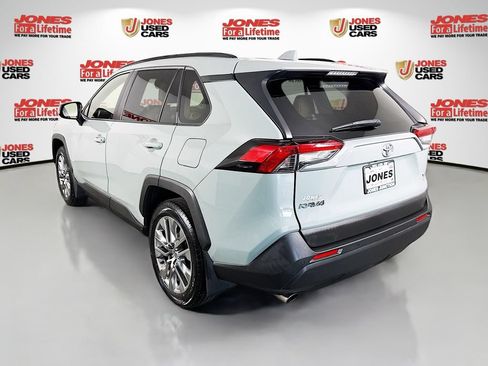 Certified 2021 Toyota RAV4 XLE Premium AWD/4WD image 2