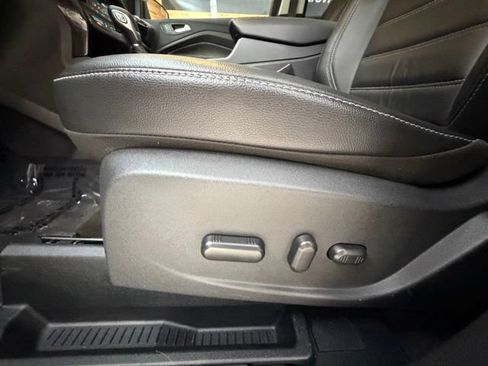 Used 2018 Ford Escape Titanium AWD/4WD image 31