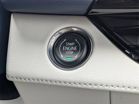 New 2026 Buick Enclave Avenir image 38