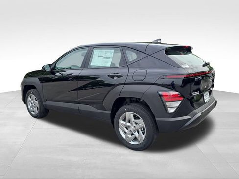 New 2026 Hyundai Kona SE AWD/4WD image 3